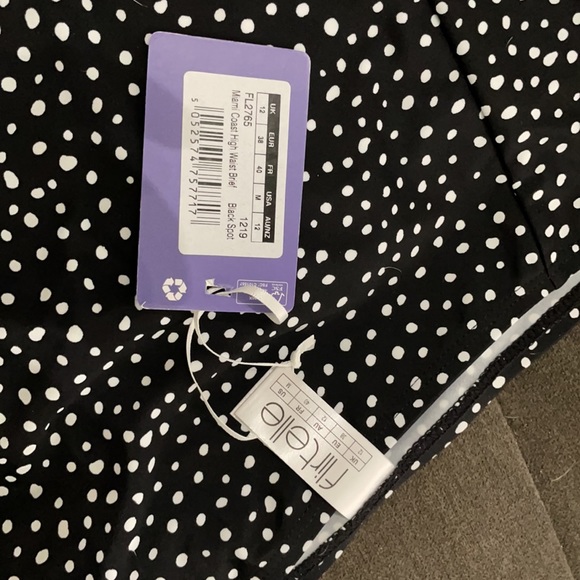 New FLIRTELLE
Miami Coast High Waist Bikini Brief - Picture 3 of 4